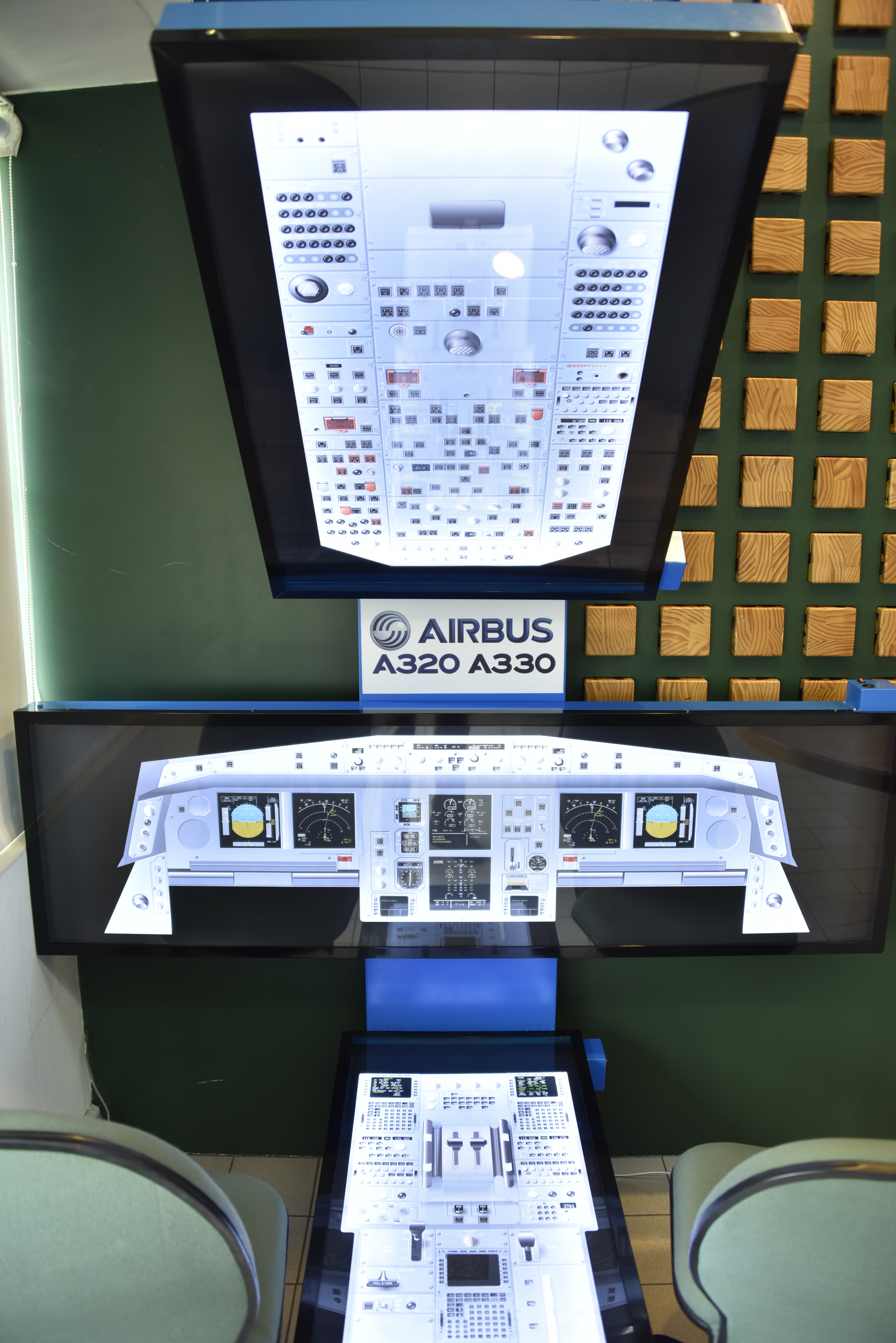 A320 330客機駕駛艙儀表模擬顯示教學燈箱-2