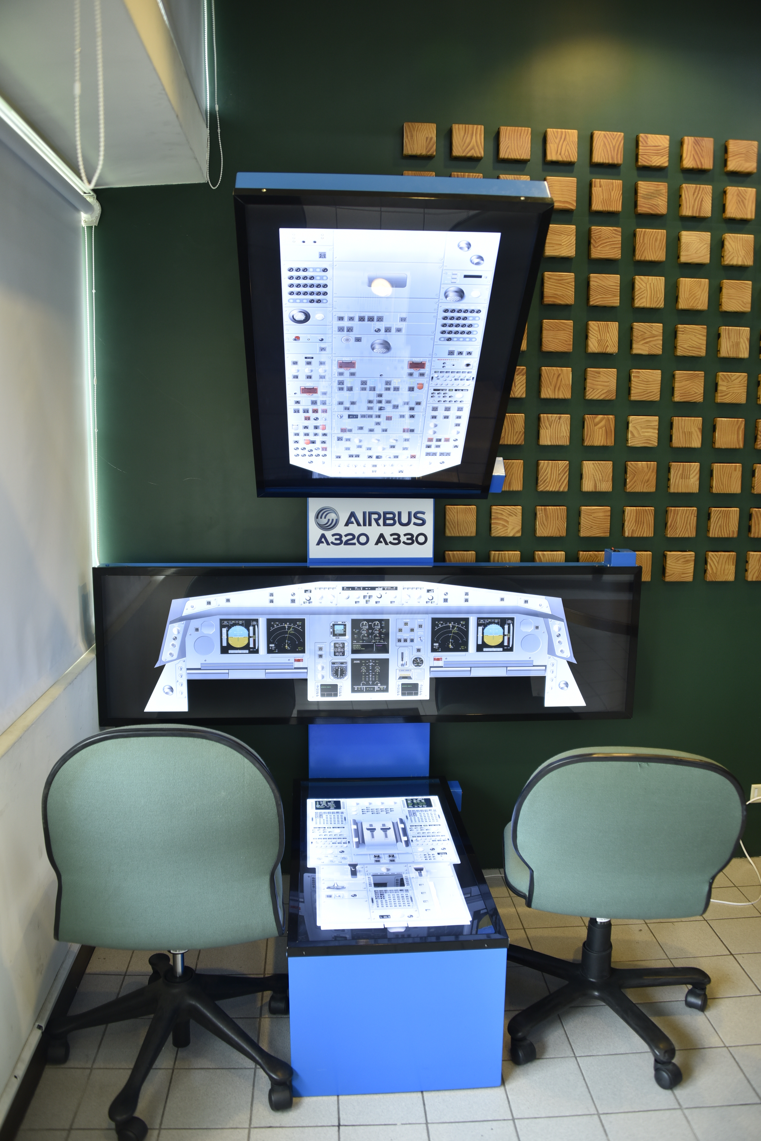 A320 330客機駕駛艙儀表模擬顯示教學燈箱-1
