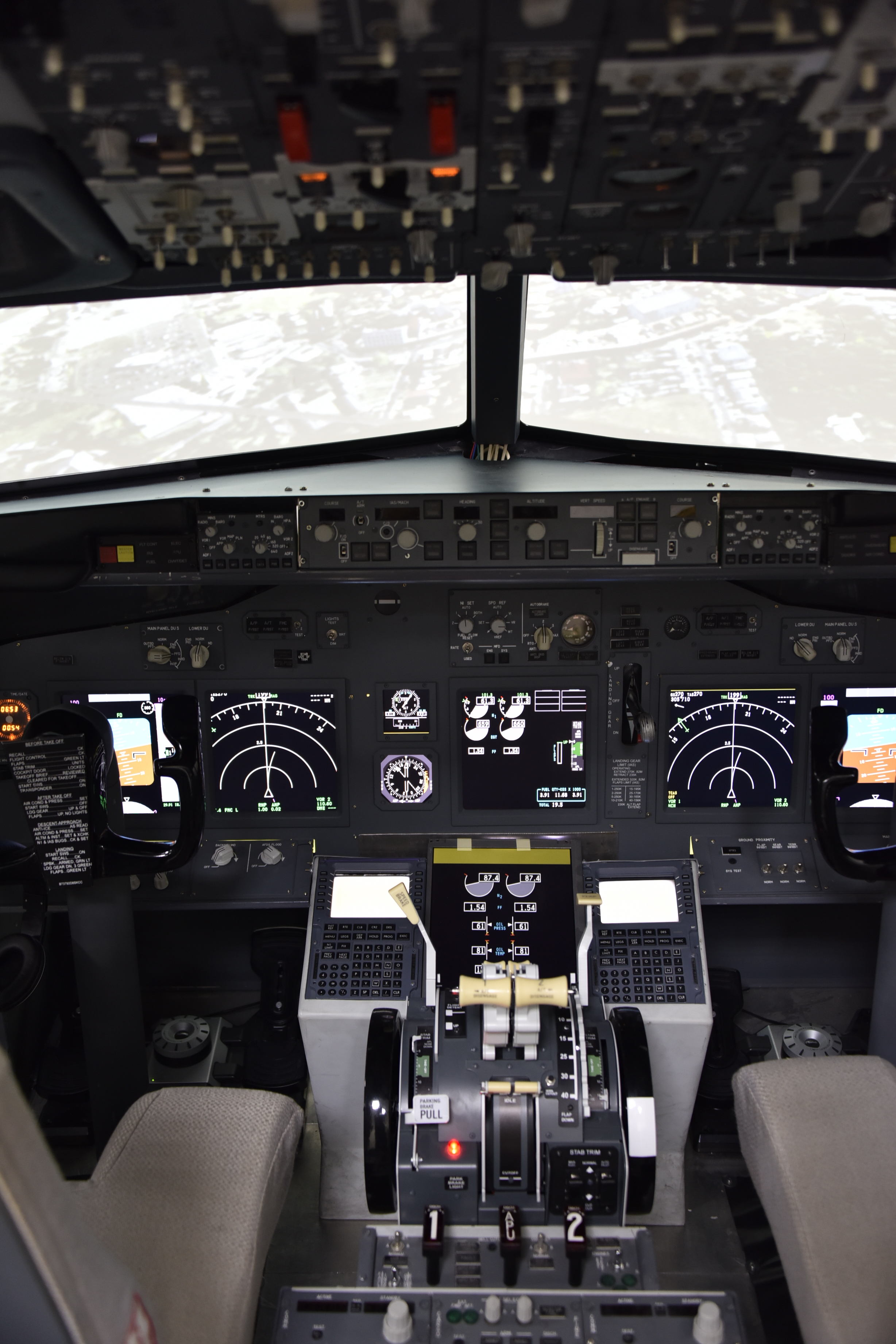 Boeing 737 NG固定式模擬訓練器(G206教室)-8